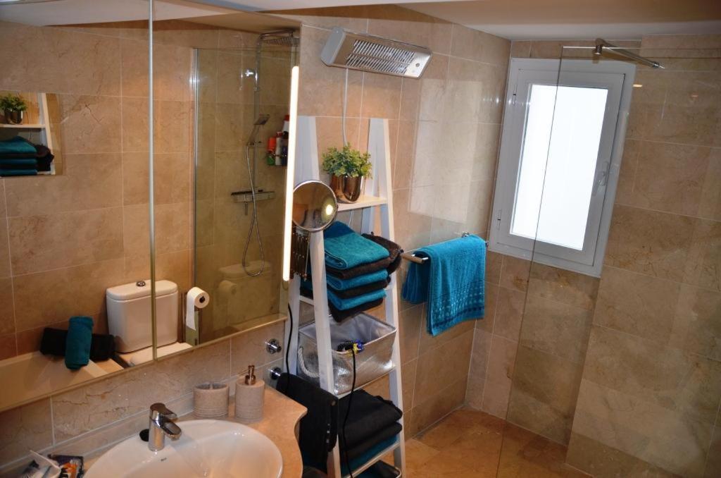 Penthouse Mit Privatem Jacuzzi In Marbella - La Mairena Apartment Ojen Bagian luar foto