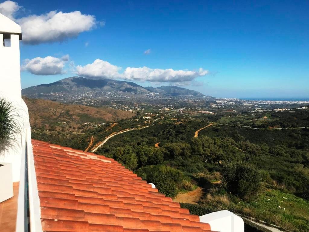 Penthouse Mit Privatem Jacuzzi In Marbella - La Mairena Apartment Ojen Bagian luar foto